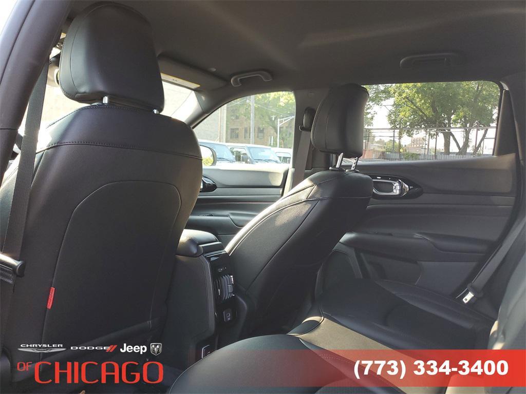 new 2025 Jeep Compass car, priced at $28,546