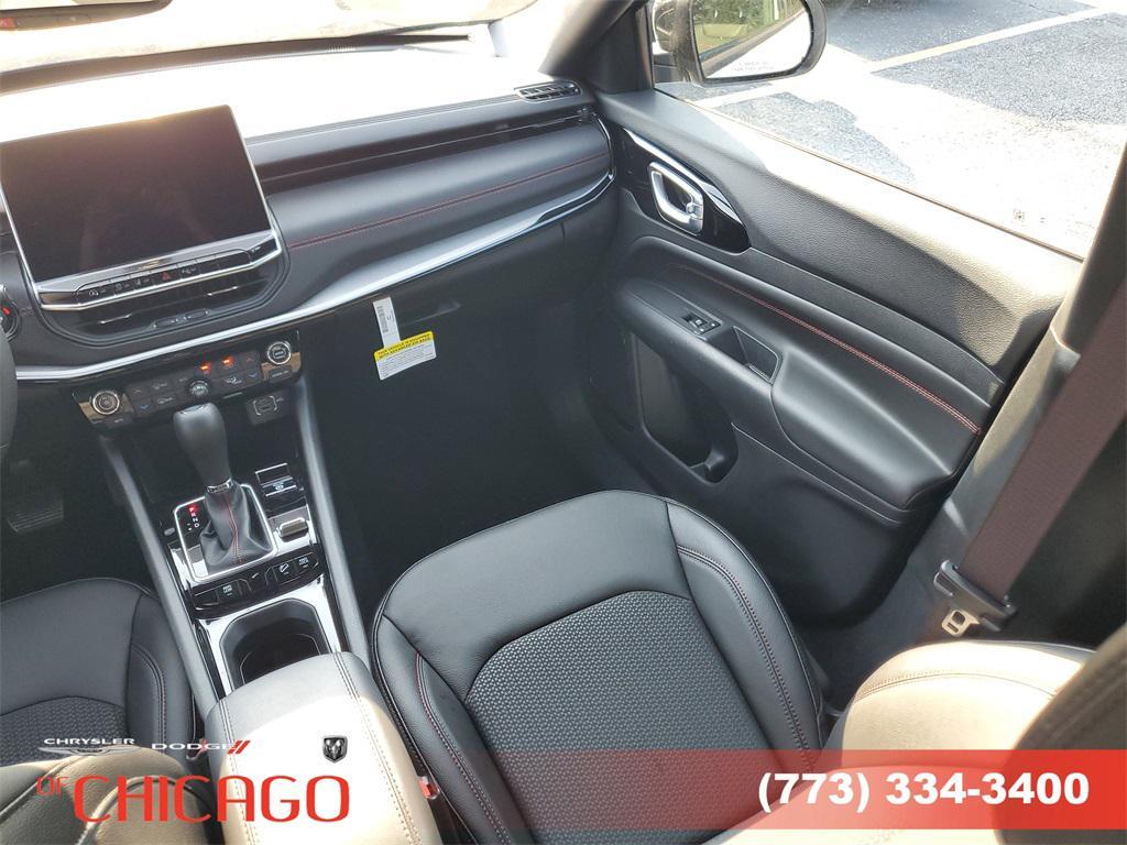 new 2025 Jeep Compass car, priced at $28,546
