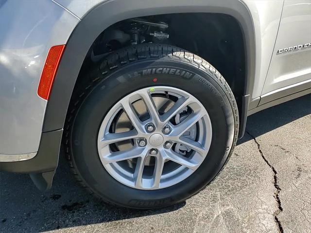 new 2024 Jeep Grand Cherokee L car, priced at $32,966