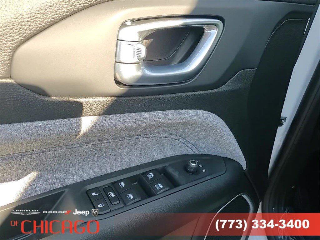 new 2025 Jeep Compass car, priced at $24,468