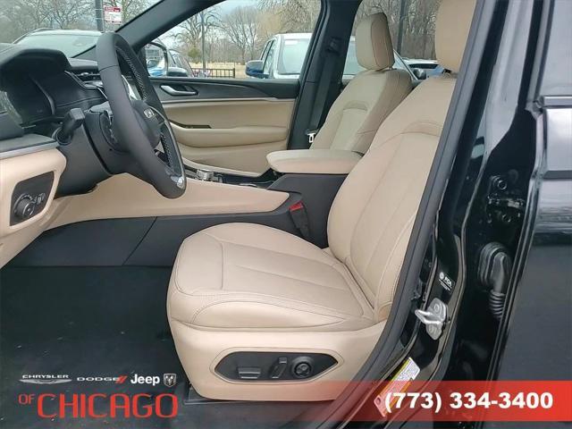 new 2025 Jeep Grand Cherokee car, priced at $39,431