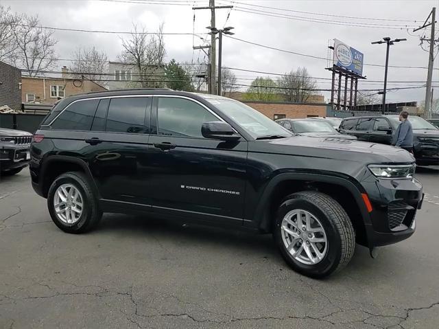 new 2024 Jeep Grand Cherokee car, priced at $30,450