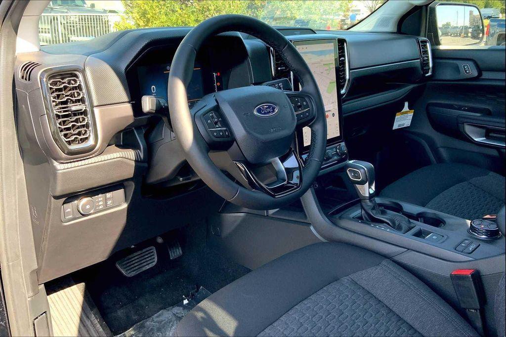 new 2025 Ford Ranger car, priced at $43,302