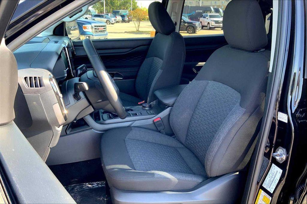 new 2025 Ford Ranger car, priced at $43,302