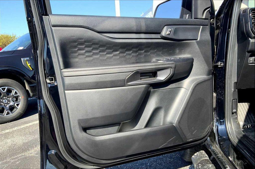 new 2025 Ford Ranger car, priced at $43,302