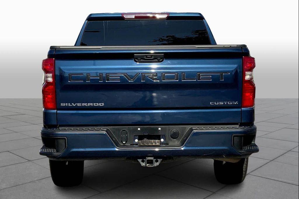 used 2022 Chevrolet Silverado 1500 car, priced at $31,899