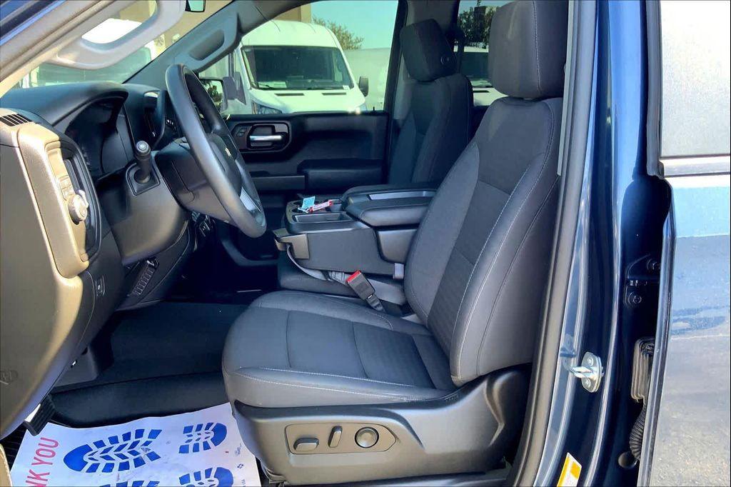 used 2022 Chevrolet Silverado 1500 car, priced at $31,899