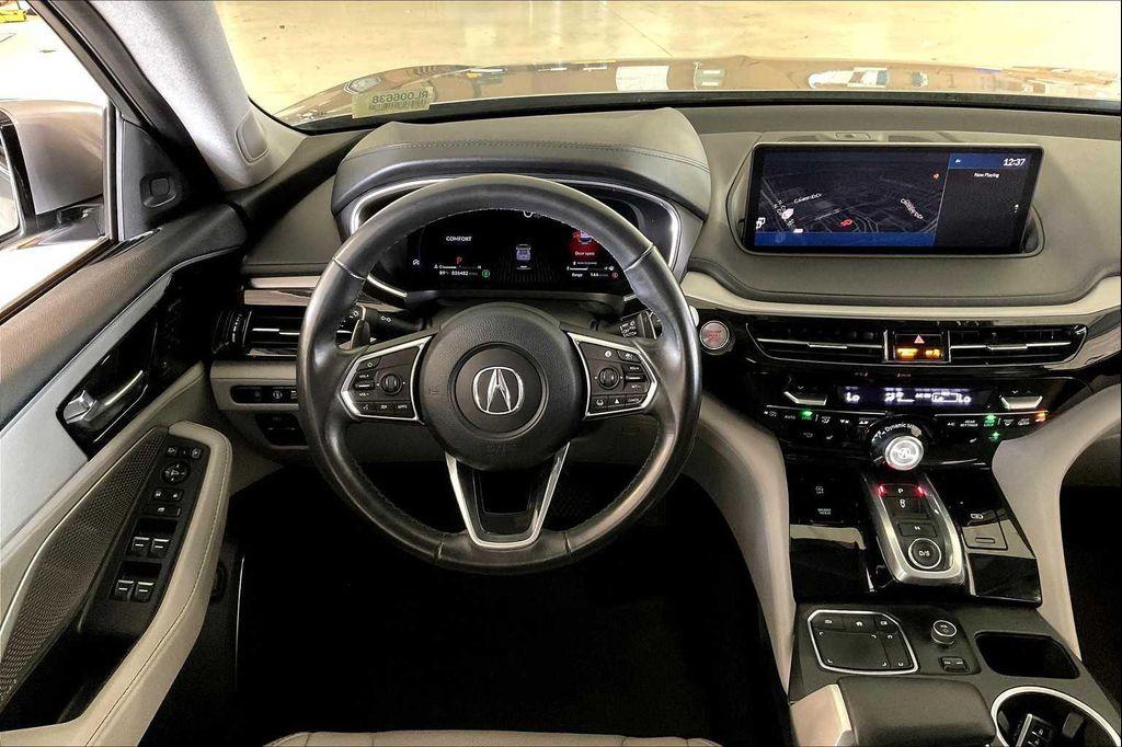 used 2024 Acura MDX car, priced at $40,996