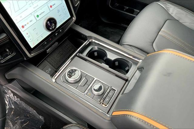 new 2024 Ford Expedition car, priced at $85,291