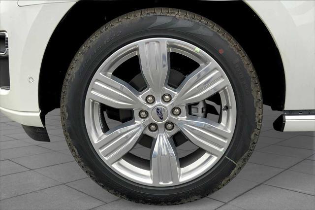 new 2024 Ford Expedition car, priced at $85,291