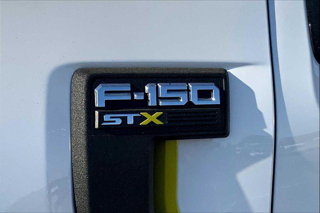 new 2025 Ford F-150 car, priced at $48,760