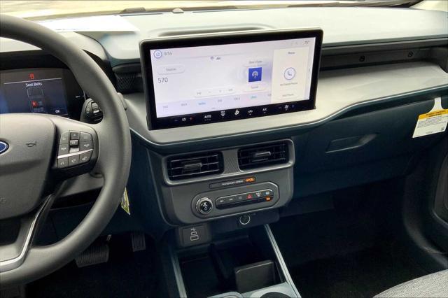 new 2025 Ford Maverick car, priced at $28,060