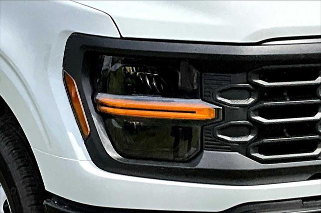 new 2025 Ford F-150 car, priced at $43,316