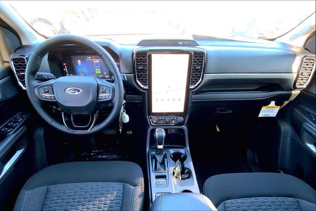 new 2025 Ford Ranger car, priced at $37,237