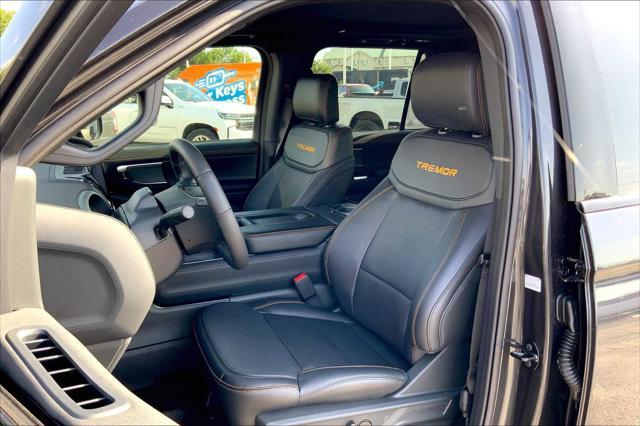 new 2025 Ford Expedition car, priced at $84,690