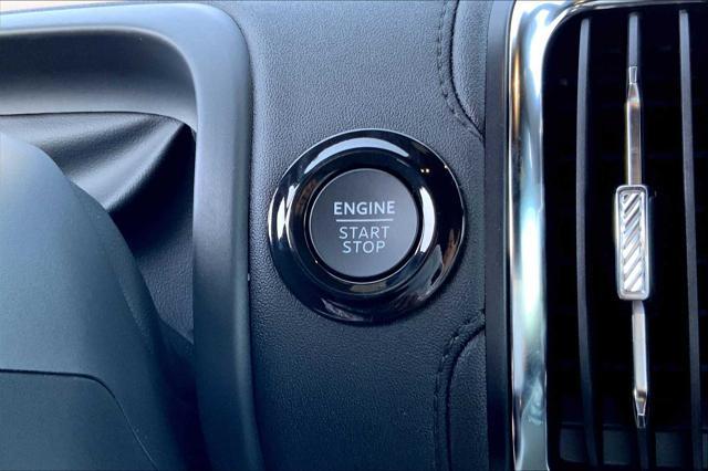 new 2025 Ford Expedition car, priced at $84,690