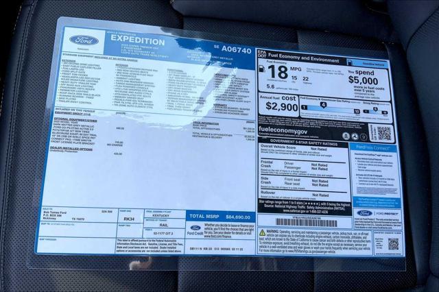 new 2025 Ford Expedition car, priced at $84,690