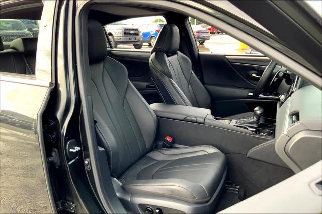 used 2024 Lexus ES 350 car, priced at $46,288