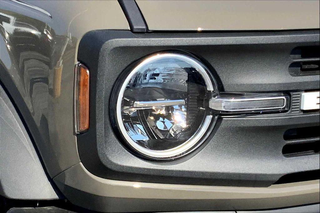 new 2025 Ford Bronco car, priced at $45,608