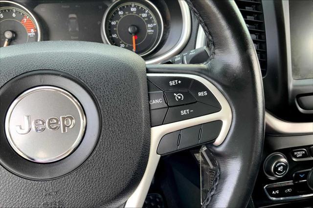 used 2016 Jeep Cherokee car, priced at $11,695