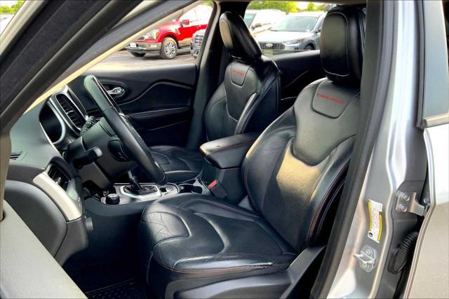 used 2016 Jeep Cherokee car, priced at $11,695