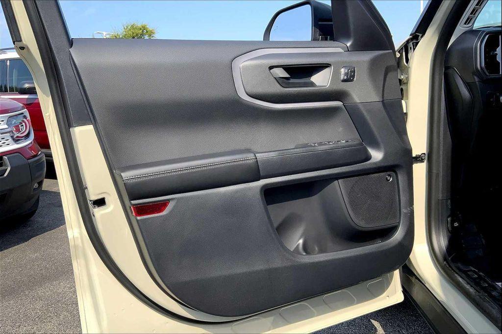 new 2025 Ford Bronco Sport car, priced at $38,693