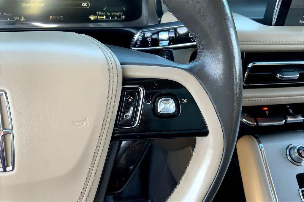 used 2021 Lincoln Aviator car, priced at $26,375