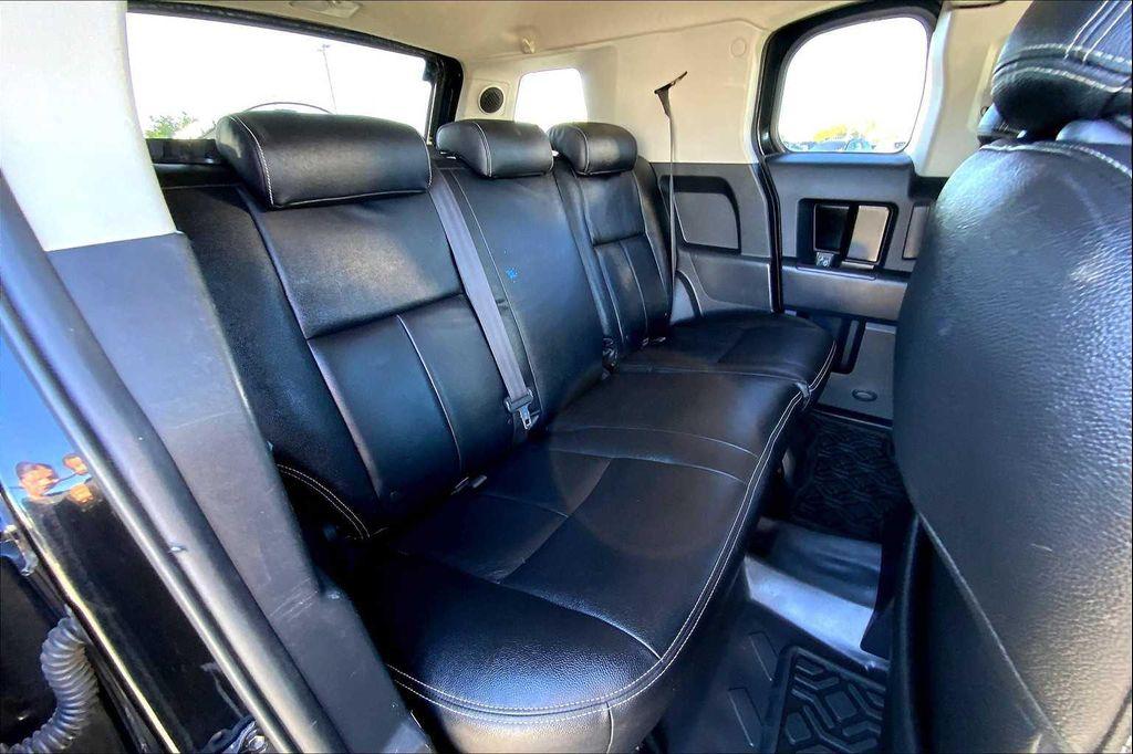used 2008 Toyota FJ Cruiser car, priced at $15,865