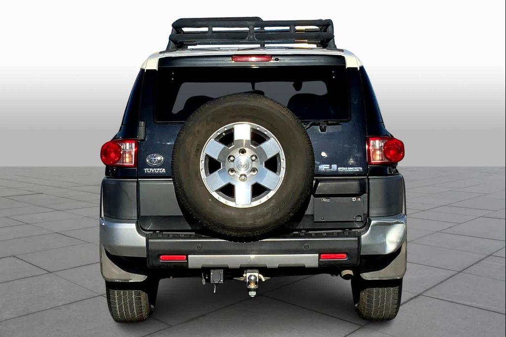 used 2008 Toyota FJ Cruiser car, priced at $15,865