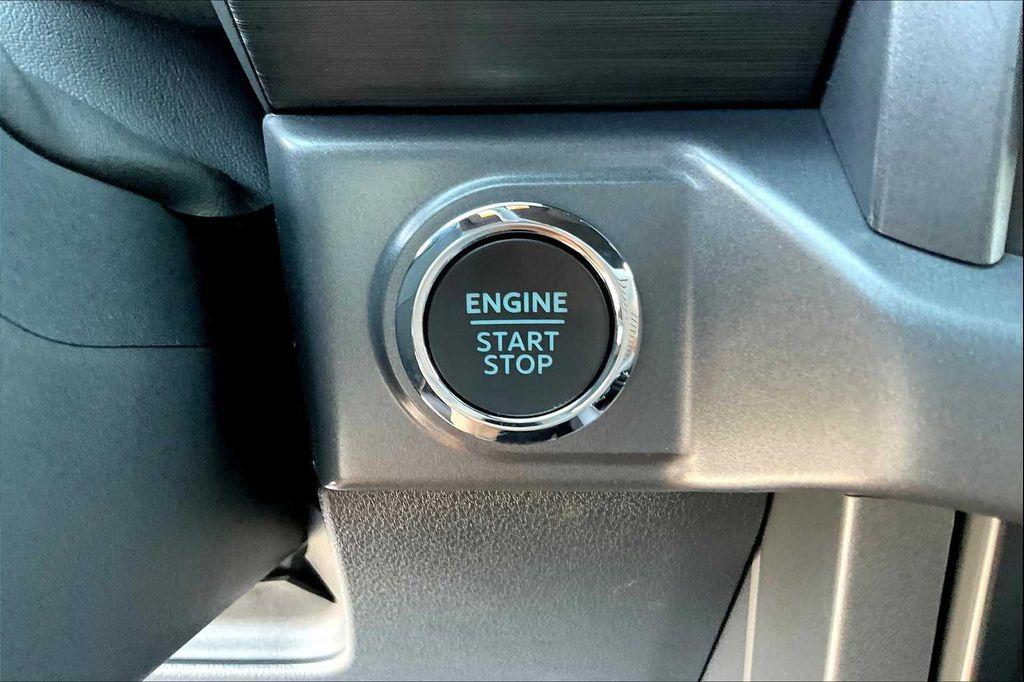 new 2025 Ford F-150 car, priced at $56,300