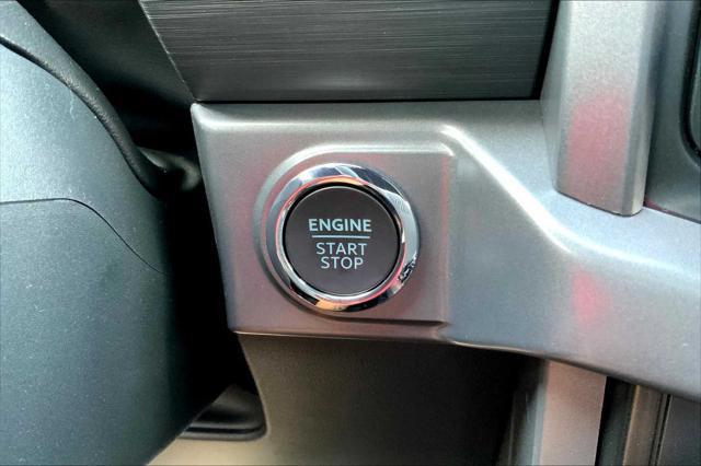 new 2025 Ford F-150 car, priced at $53,547