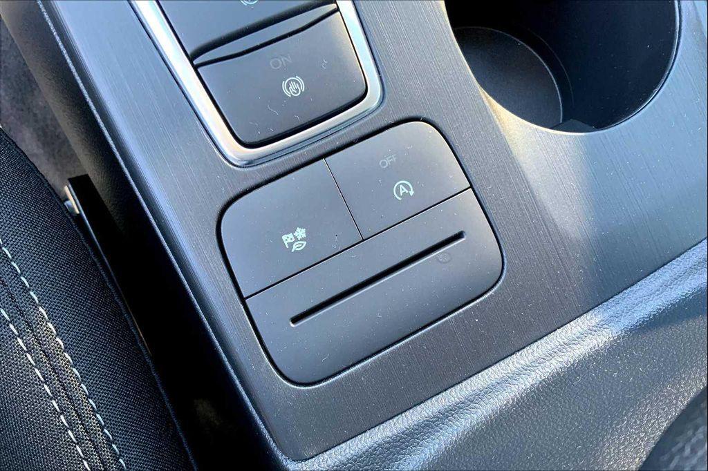 new 2025 Ford Escape car, priced at $30,018