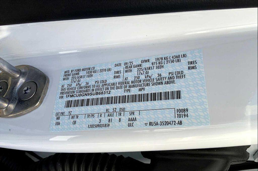 new 2025 Ford Escape car, priced at $30,018