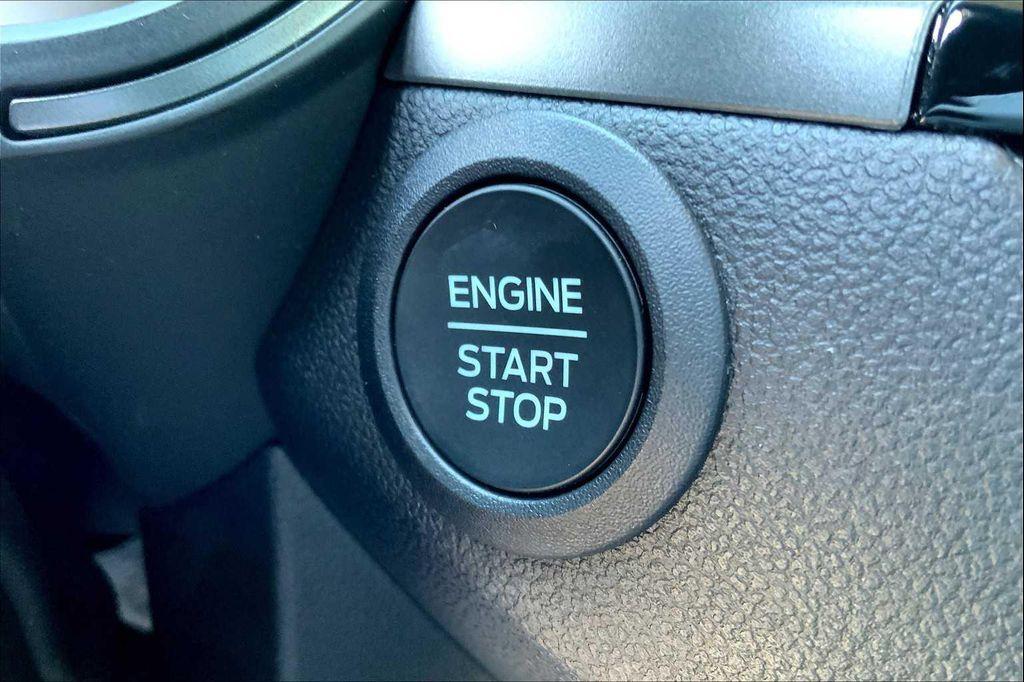 new 2025 Ford Escape car, priced at $30,018