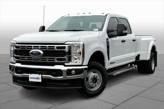 new 2025 Ford F-350 car, priced at $75,520