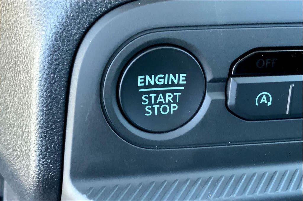 new 2025 Ford Bronco Sport car, priced at $37,688