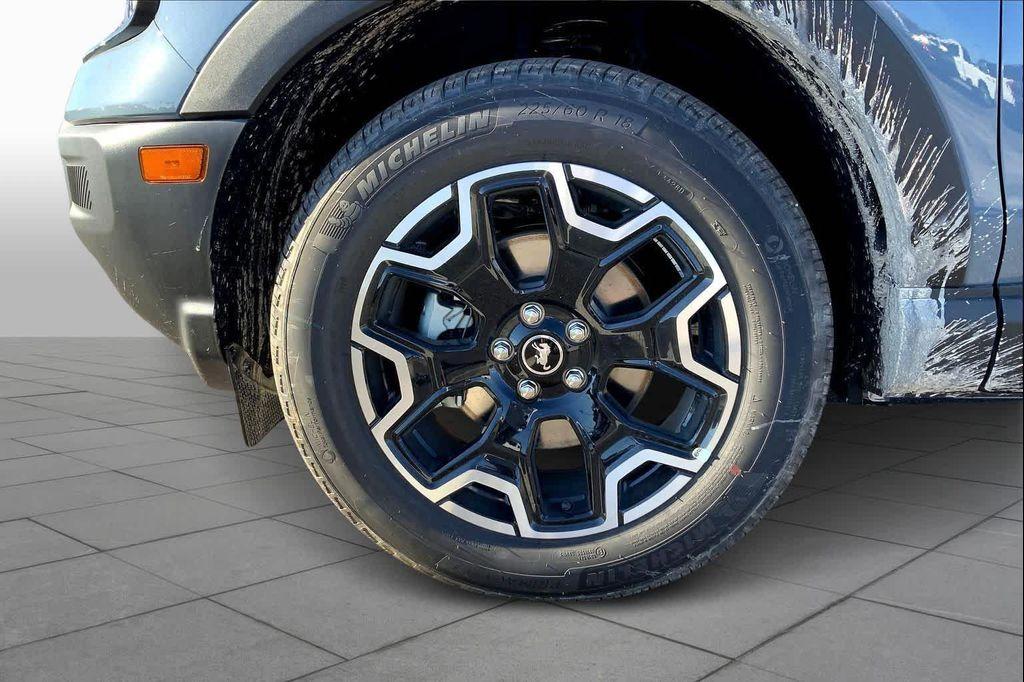 new 2025 Ford Bronco Sport car, priced at $37,688