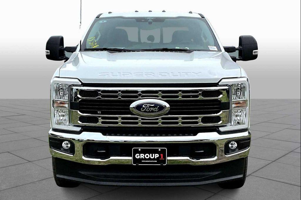 new 2025 Ford F-350 car, priced at $67,853