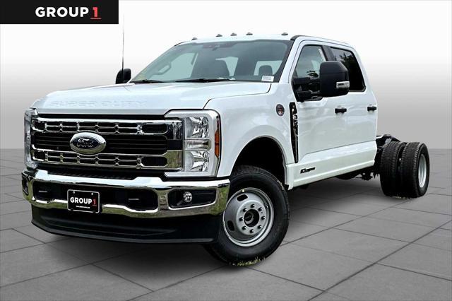 new 2025 Ford F-350 car, priced at $73,650