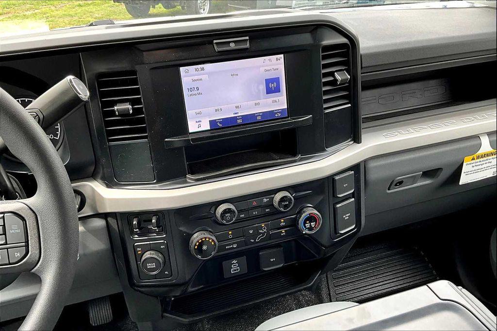 new 2025 Ford F-350 car, priced at $67,853
