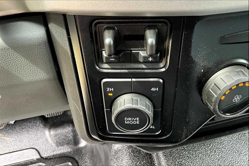 new 2025 Ford F-350 car, priced at $67,853
