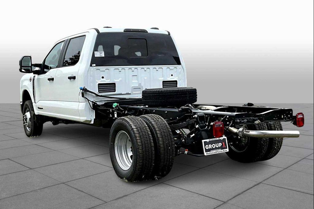 new 2025 Ford F-350 car, priced at $67,853