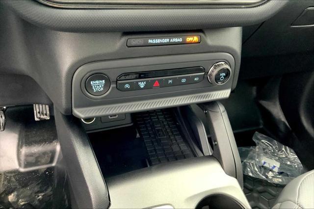 new 2025 Ford Bronco Sport car, priced at $40,975