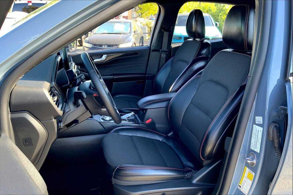 used 2024 Ford Escape car, priced at $24,149