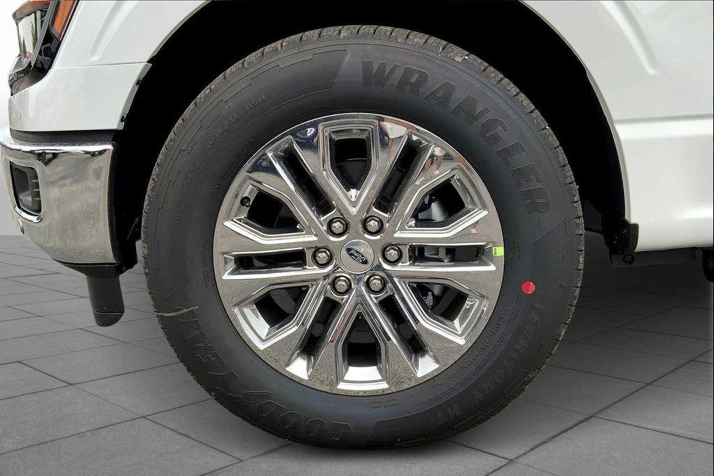 new 2025 Ford F-150 car, priced at $50,914