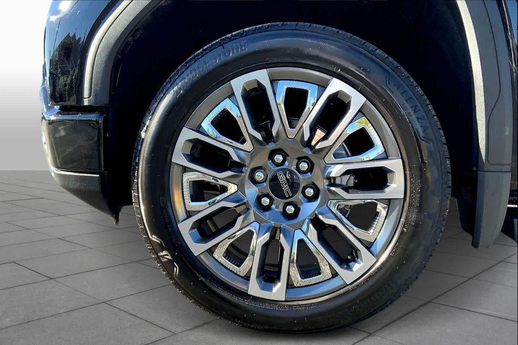 used 2025 GMC Sierra 1500 car, priced at $72,999