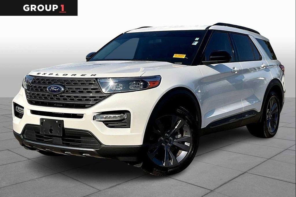 used 2022 Ford Explorer car, priced at $28,756