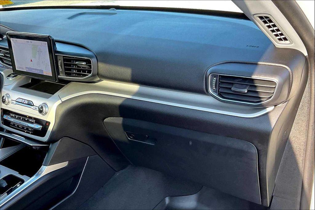 used 2022 Ford Explorer car, priced at $28,756