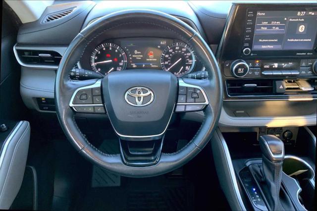 used 2021 Toyota Highlander car, priced at $28,665