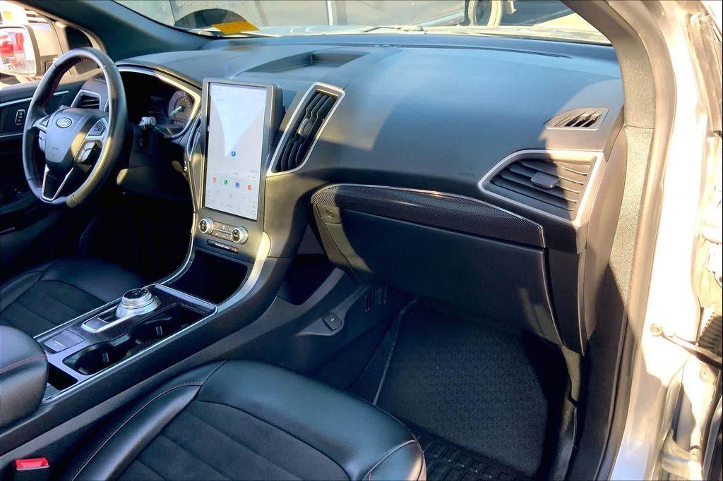 used 2021 Ford Edge car, priced at $18,991